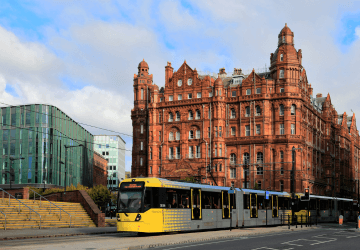 טיסה זולה למנצ'סטר