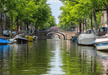 דיל לאמסטרדם