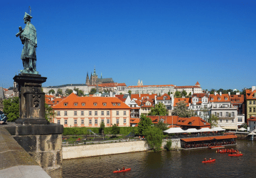 טיסות לפראג